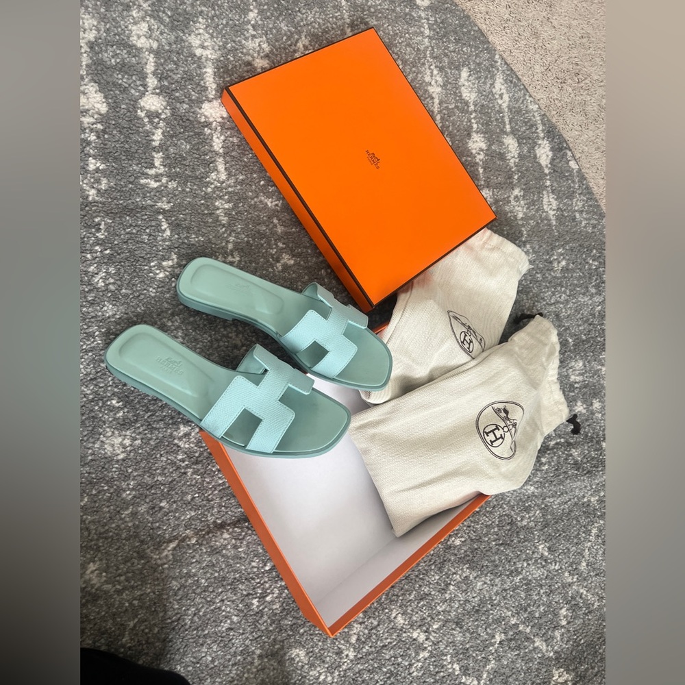 Hermes oran sandal gorgeous blue